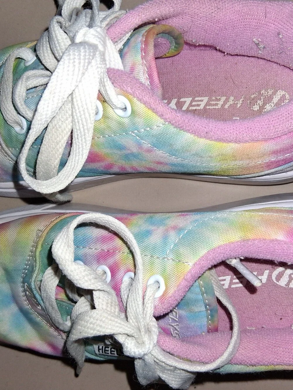 Heelys Kids Tie-Dye Lace-Up Skate Shoes in Pastel Pink, Blue, Yellow, Green
